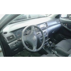 toyota corolla familiar (e12) del año 2003