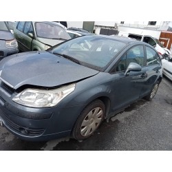 citroen c4 berlina del año 2005
