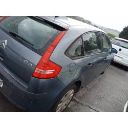 citroen c4 berlina del año 2005