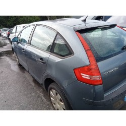 citroen c4 berlina del año 2005