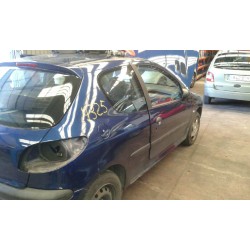 peugeot 206 berlina del año 1999