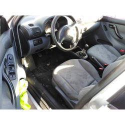 seat leon (1m1) del año 2000