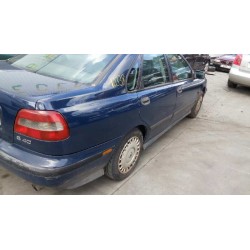 volvo s40 berlina del año 1997