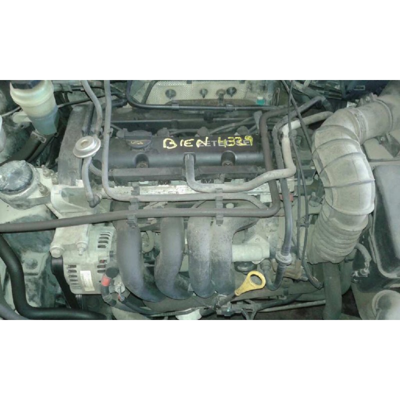 ford focus berlina (cak) del año 2001