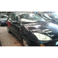 ford focus berlina (cak) del año 2001
