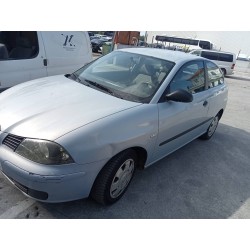 seat ibiza (6l1) del año 2004