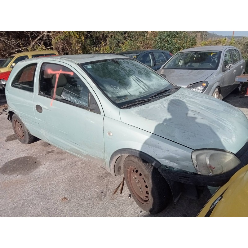 opel corsa c del año 2002