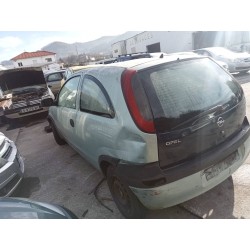opel corsa c del año 2002