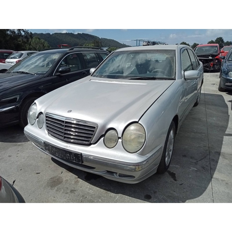 mercedes clase e (w210) berlina diesel del año 1999