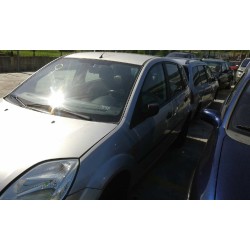 ford fiesta (cbk) del año 2002