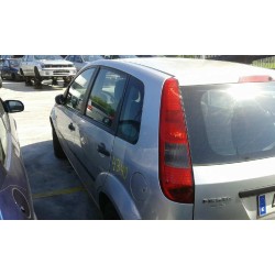 ford fiesta (cbk) del año 2002