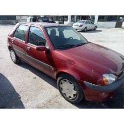 ford fiesta berlina (dx) del año 2002