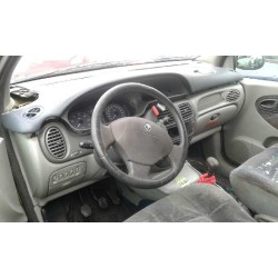 renault scenic (ja..) del año 2000