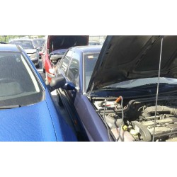 ford escort berlina del año 1999