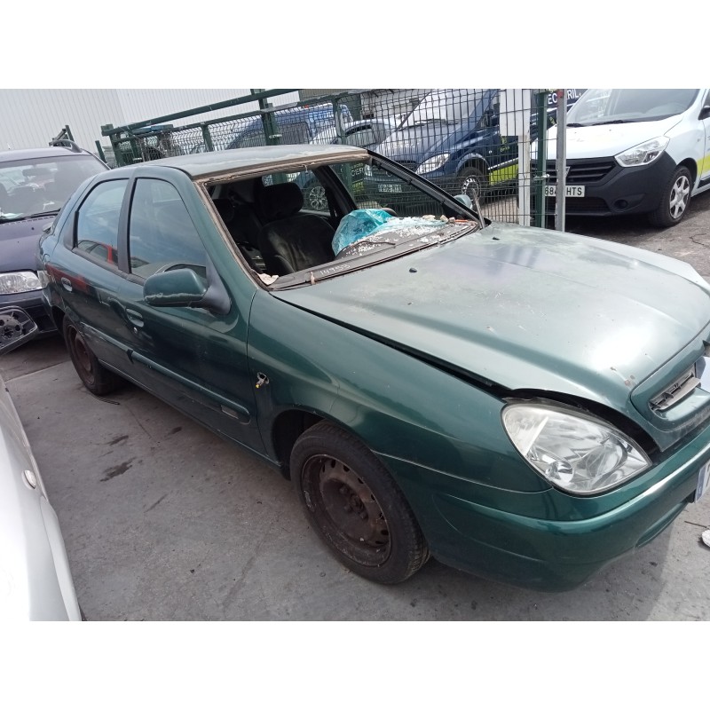 citroen xsara berlina del año 2001