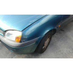 ford fiesta berlina (dx) del año 2000