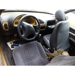 citroen saxo del año 2001