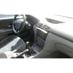 renault laguna ii (bg0) del año 2001