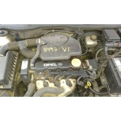 opel astra g berlina del año 2000