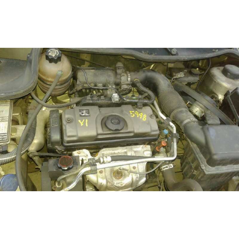 peugeot 206 berlina del año 2002