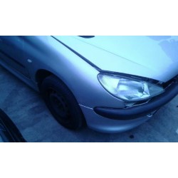 peugeot 206 berlina del año 2002