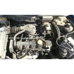 opel astra f berlina del año 1997