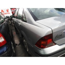 ford focus berlina (cak) del año 2003