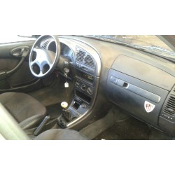 citroen xsara berlina del año 1999