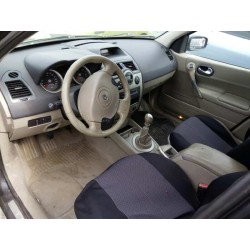 renault megane ii berlina 5p del año 2004