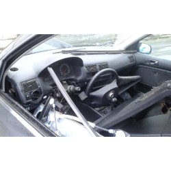 volkswagen golf iv berlina (1j1) del año 2001