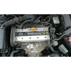 opel vectra b berlina del año 1997