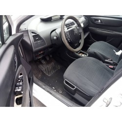 citroen c4 berlina del año 2009