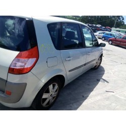 renault scenic ii del año 2004