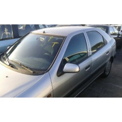 citroen xsara berlina del año 1950