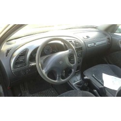 citroen xsara berlina del año 1950