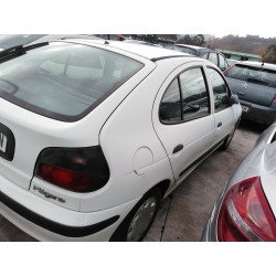 renault megane i berlina hatchback (ba0) del año 1998