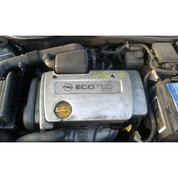 opel astra g berlina del año 2004