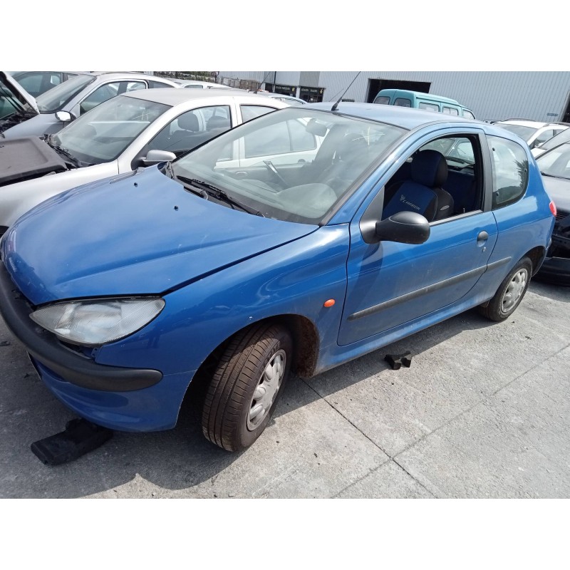peugeot 206 berlina del año 1999