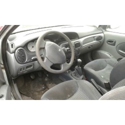 renault megane i coupe fase 2 (da..) del año 2001