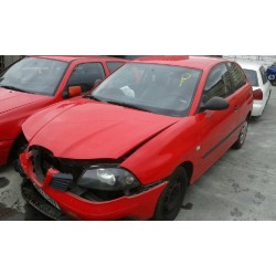 seat ibiza (6l1) del año 2003