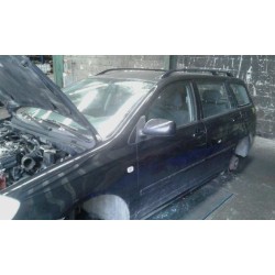 toyota corolla (e12) del año 2005