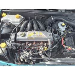 ford fiesta berlina (dx) del año 2000