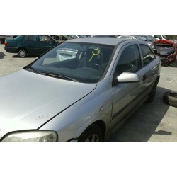 opel astra g berlina del año 1998
