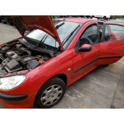 peugeot 206 berlina del año 2004