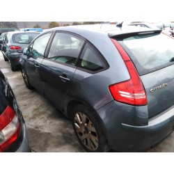 citroen c4 berlina del año 2005