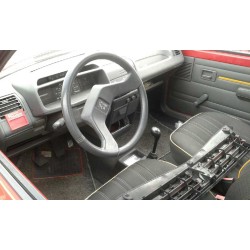 peugeot 205 berlina del año 1992