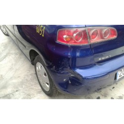seat ibiza (6l1) del año 2002