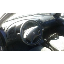 citroen xsara berlina del año 2001
