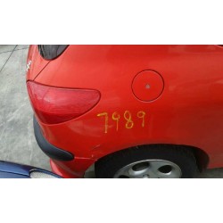 peugeot 206 berlina del año 2000