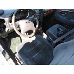volvo s40 berlina del año 1997